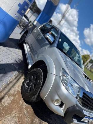 TOYOTA HILUX 2.5 4X4 CS CHASSI CABINE 16V TURBO DIESEL 2P MANUAL